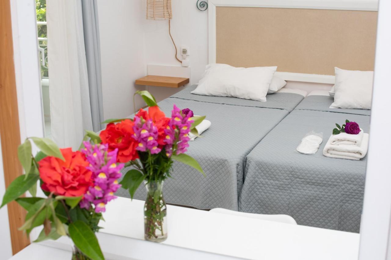 Averto Corfu Aparthotel 3*